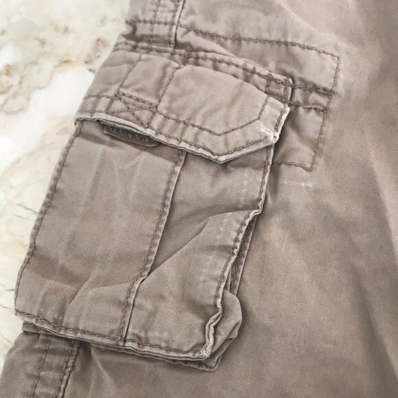 Tommy Hilfiger Khaki Cotton Cargo Pants - Picture 5 of 8
